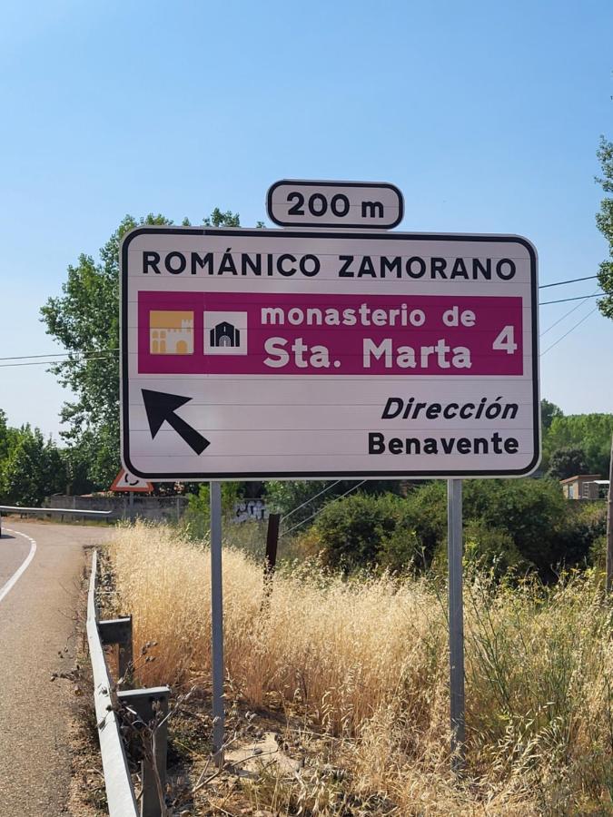 La Pedrosa Casa Rural Camarzana de Tera Extérieur photo