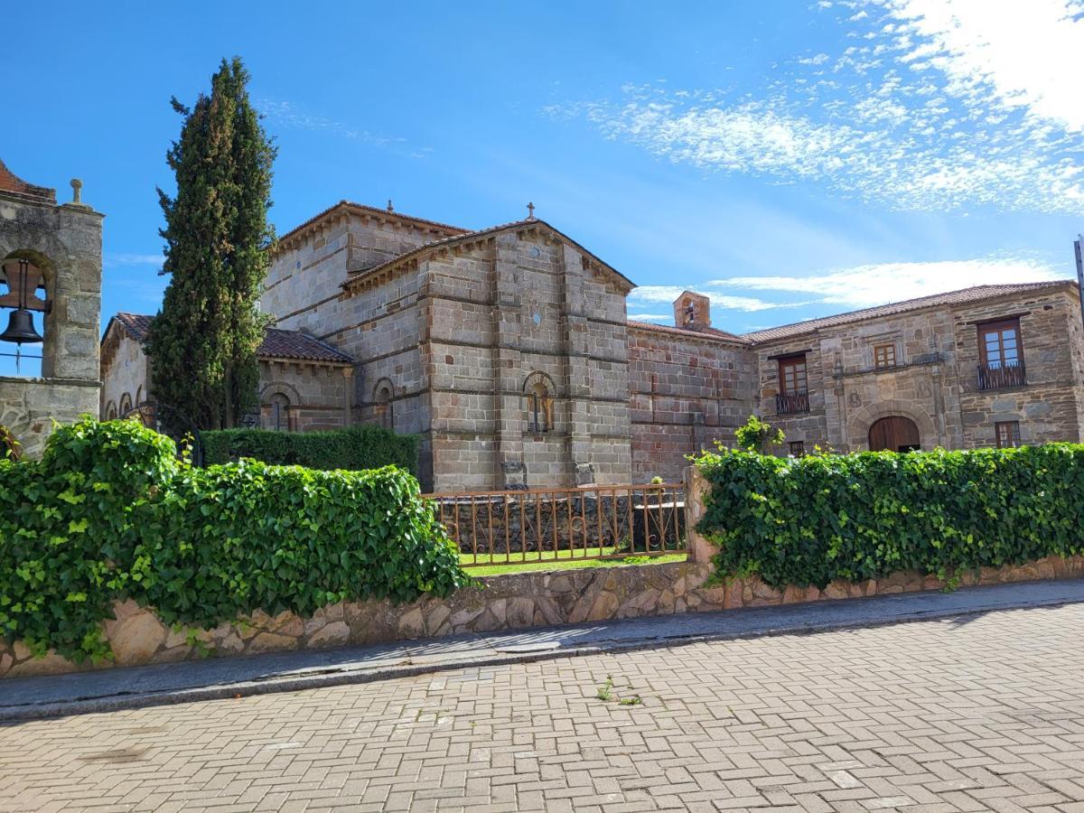 La Pedrosa Casa Rural Camarzana de Tera Extérieur photo